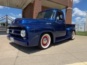 1953 Ford F-100 Pickup