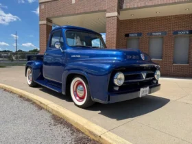1953 Ford F-100 Pickup