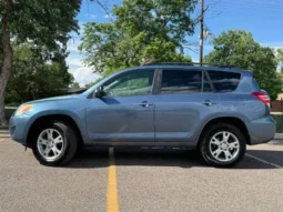 
										2011 Toyota RAV4 Base full									