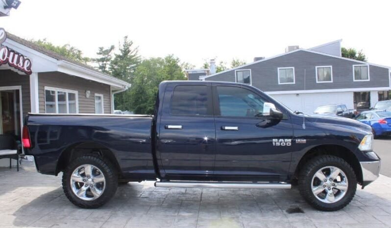 
								2013 Ram 1500 Big Horn full									