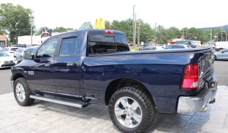 
								2013 Ram 1500 Big Horn full									