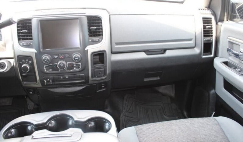 
								2013 Ram 1500 Big Horn full									