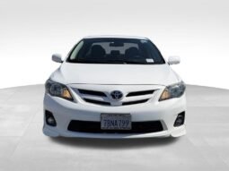 
										2013 Toyota Corolla S full									
