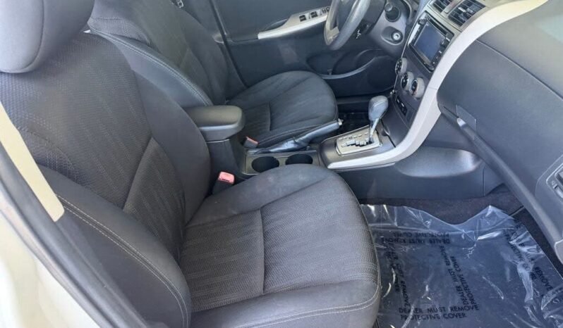 
								2013 Toyota Corolla S full									