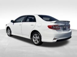 
										2013 Toyota Corolla S full									