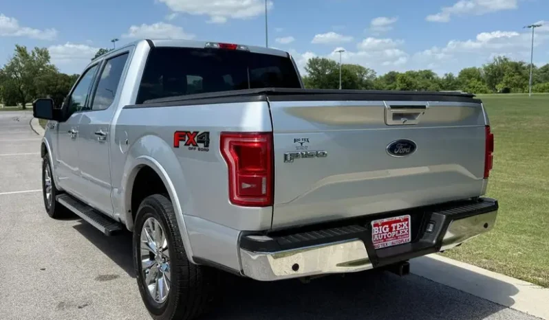 
								2015 Ford F-150 Lariat full									