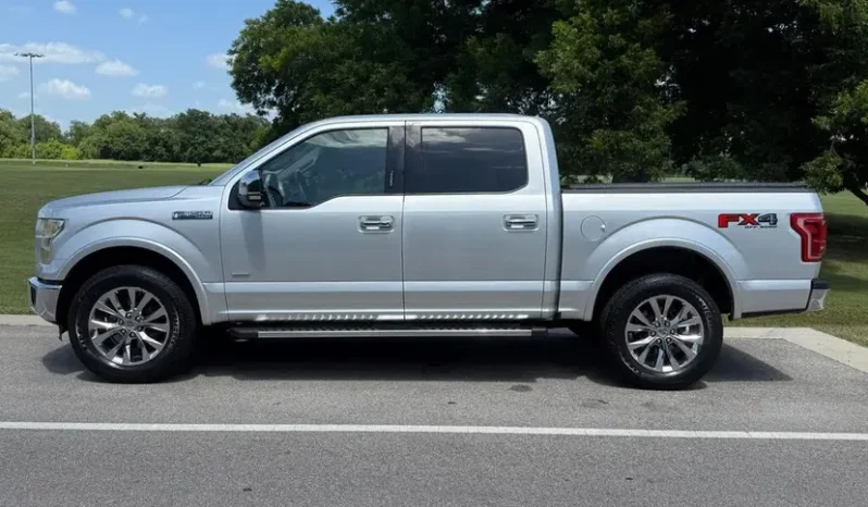 
								2015 Ford F-150 Lariat full									