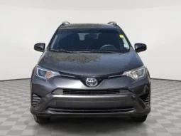 
										2016 Toyota RAV4 LE full									