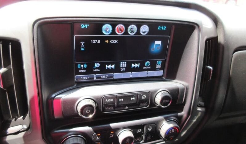 
								2017 Chevrolet Silverado 1500 LT Z71 full									