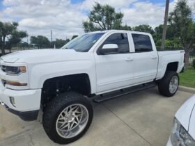 2017 Chevrolet Silverado 1500 LT Z71