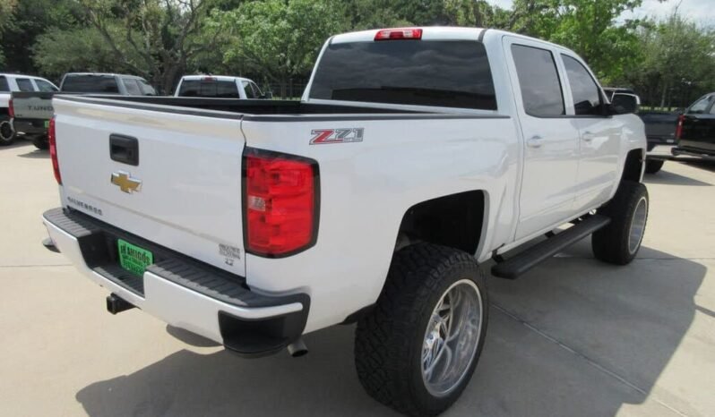 
								2017 Chevrolet Silverado 1500 LT Z71 full									