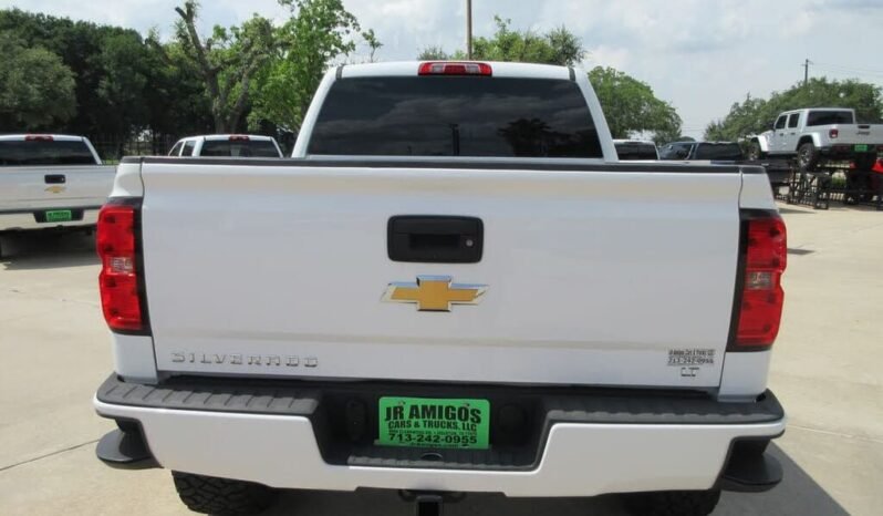 
								2017 Chevrolet Silverado 1500 LT Z71 full									