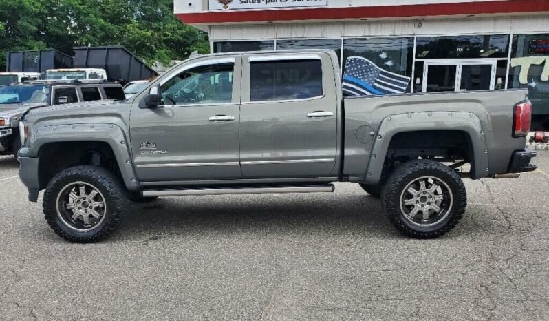 
								2017 GMC Sierra 1500 Denali full									