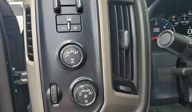 
								2017 GMC Sierra 1500 Denali full									