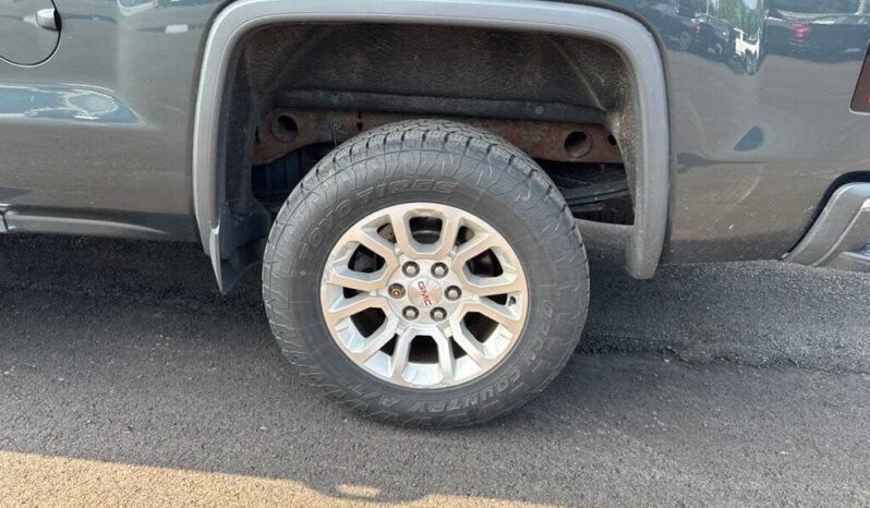 
								2017 GMC Sierra 1500 SLE full									