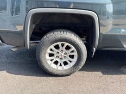 
										2017 GMC Sierra 1500 SLE full									