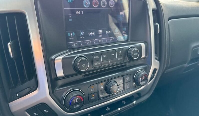 
								2017 GMC Sierra 1500 SLE full									