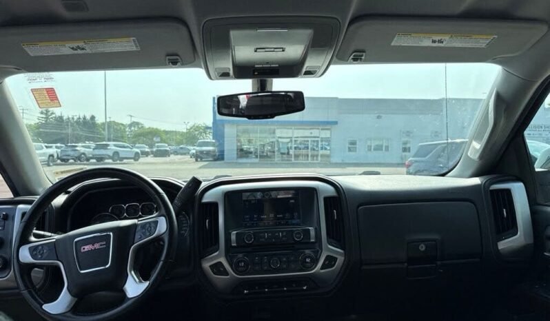 
								2017 GMC Sierra 1500 SLE full									