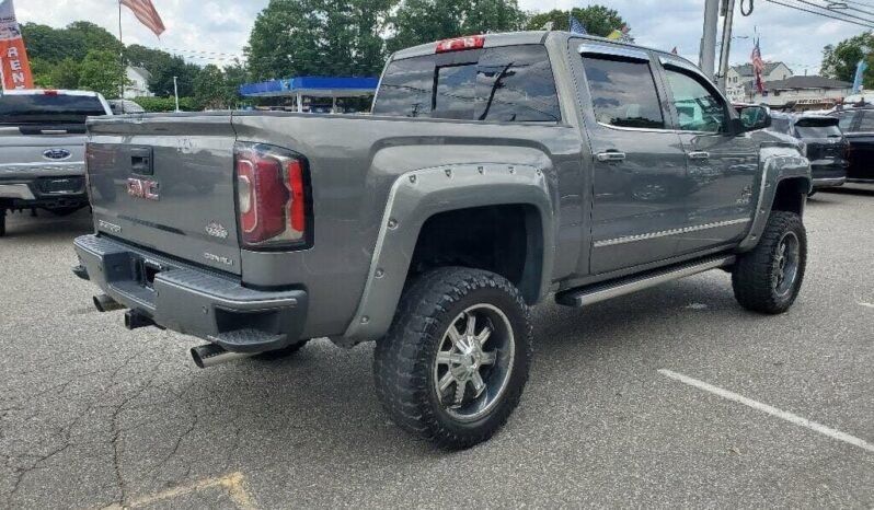 
								2017 GMC Sierra 1500 Denali full									