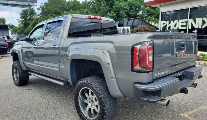 
								2017 GMC Sierra 1500 Denali full									