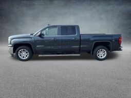
										2017 GMC Sierra 1500 SLE full									