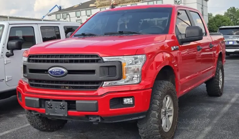 
								2020 Ford F-150 XLT full									
