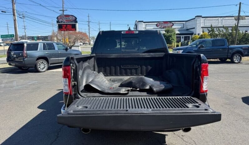
								2020 Ram 1500 Big Horn full									