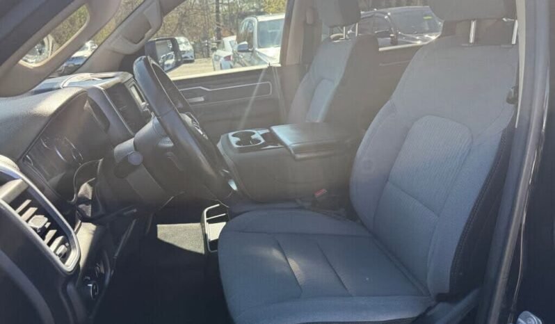 
								2020 Ram 1500 Big Horn full									