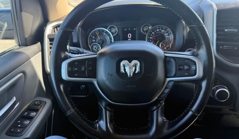 
								2020 Ram 1500 Big Horn full									