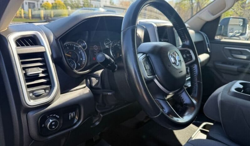 
								2020 Ram 1500 Big Horn full									
