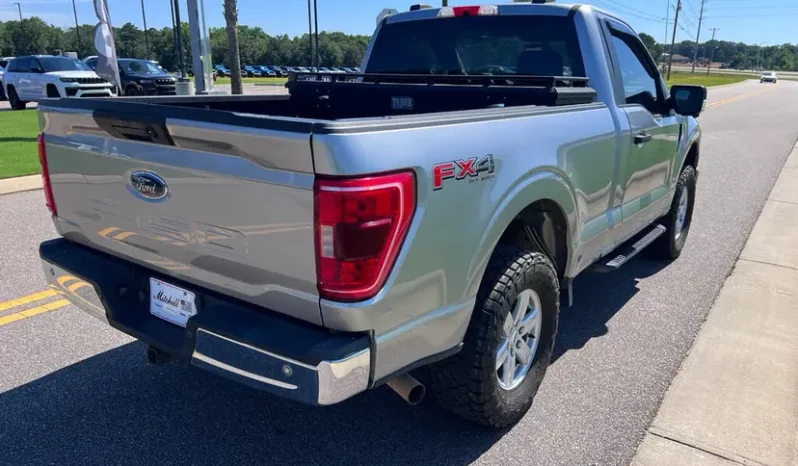 
								2021 Ford F-150 XLT full									
