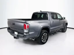 
										2021 Toyota Tacoma TRD Sport full									