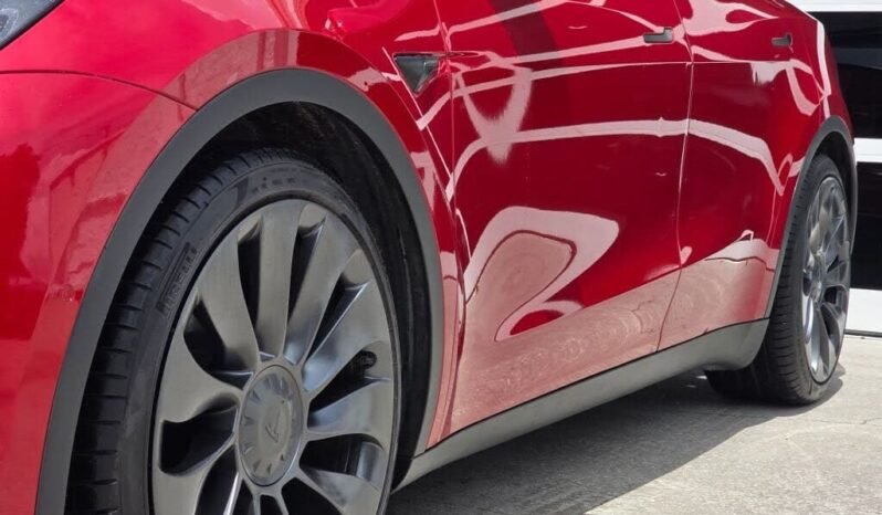 
								2022 Tesla Model Y Performance full									