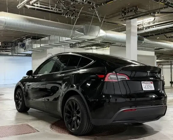 
								2022 Tesla Model Y Long Range full									