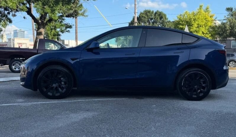 
								2022 Tesla Model Y Long Range full									