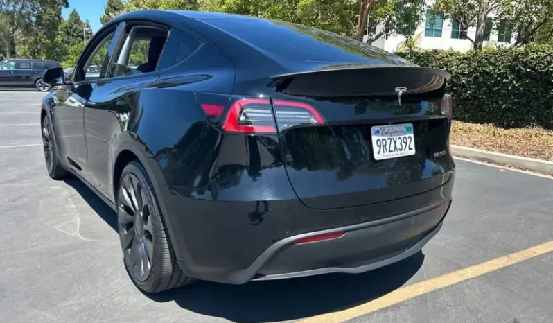 
								2022 Tesla Model Y Performance full									