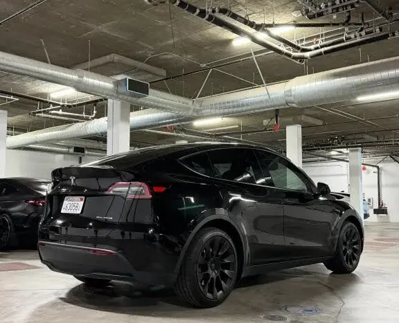 
								2022 Tesla Model Y Long Range full									