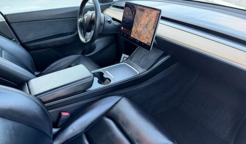 
								2022 Tesla Model Y Long Range full									