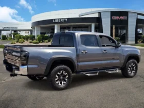 2022 Toyota Tacoma TRD Off-Road