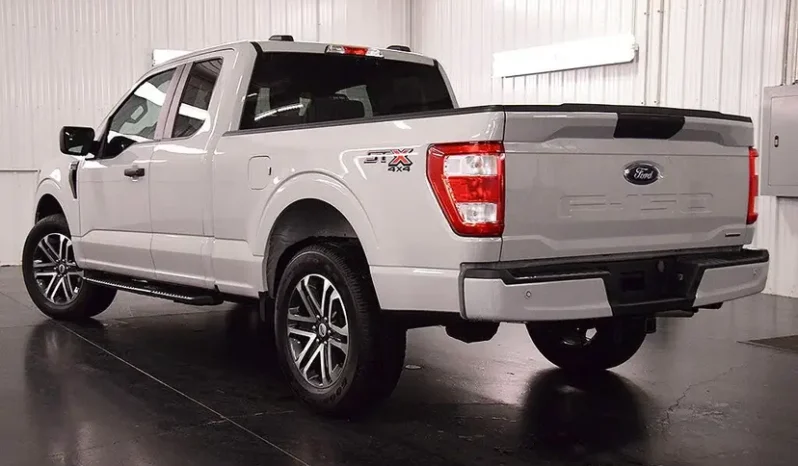 
								2023 Ford F-150 XL full									