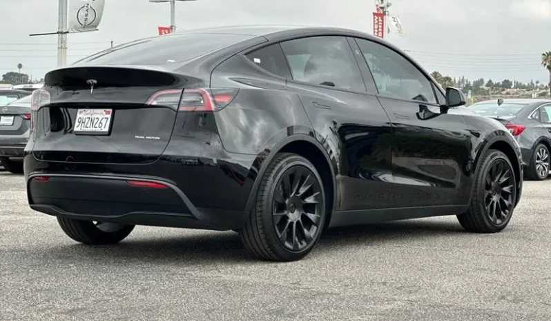 
								2023 Tesla Model Y Long Range full									