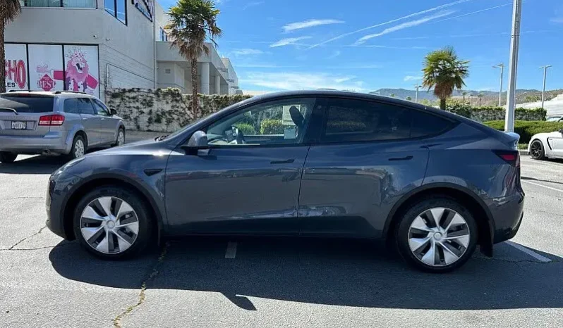 
								2023 Tesla Model Y Long Range AWD full									