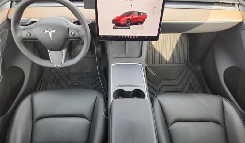 
								2023 Tesla Model Y null full									