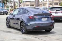 
										2023 Tesla Model Y Long Range full									