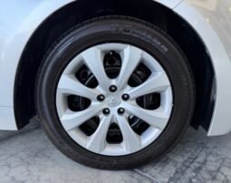 
										2023 Toyota Corolla LE full									