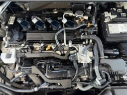 
										2023 Toyota Corolla LE full									
