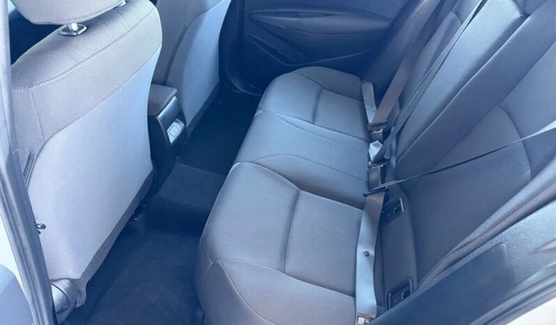
								2023 Toyota Corolla LE full									