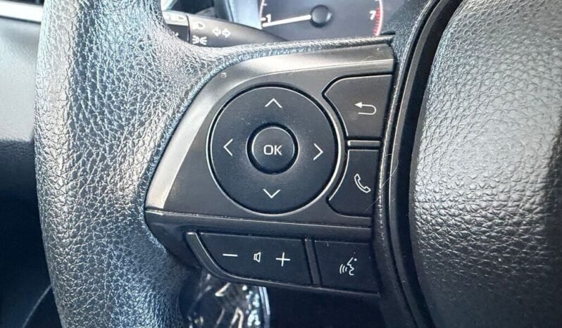 
								2023 Toyota Corolla LE full									