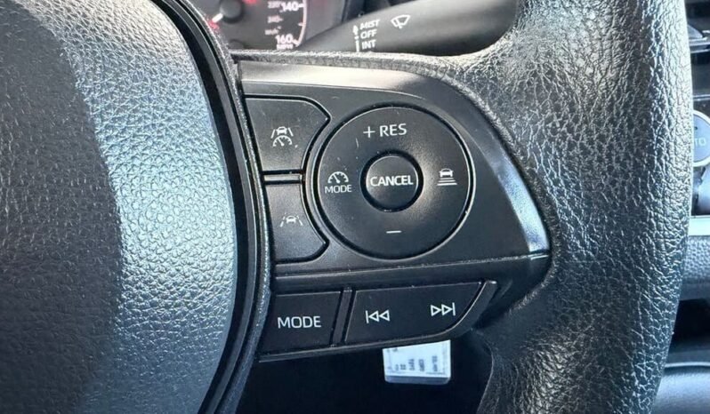 
								2023 Toyota Corolla LE full									