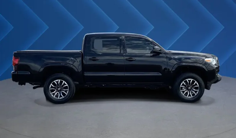 
								2023 Toyota Tacoma SR V6 full									